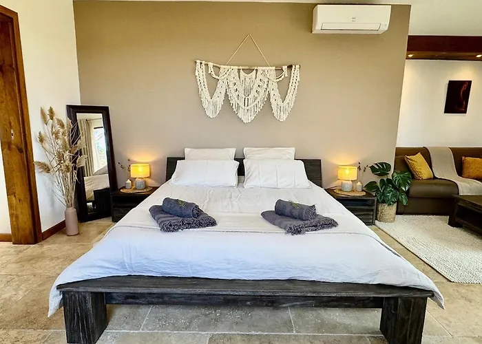 Casetta Di Asciaghju, Avec Jacuzzi Prive Et Acces Direct Aux Plages Porto Vecchio